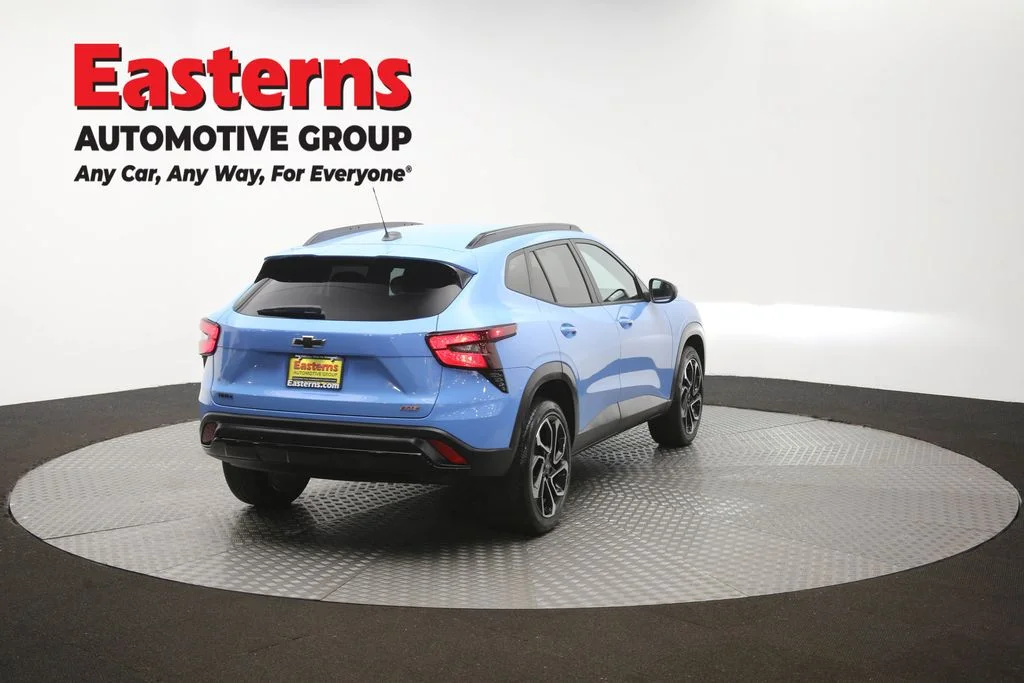 Used 2024 Blue Chevrolet 2RS image 39