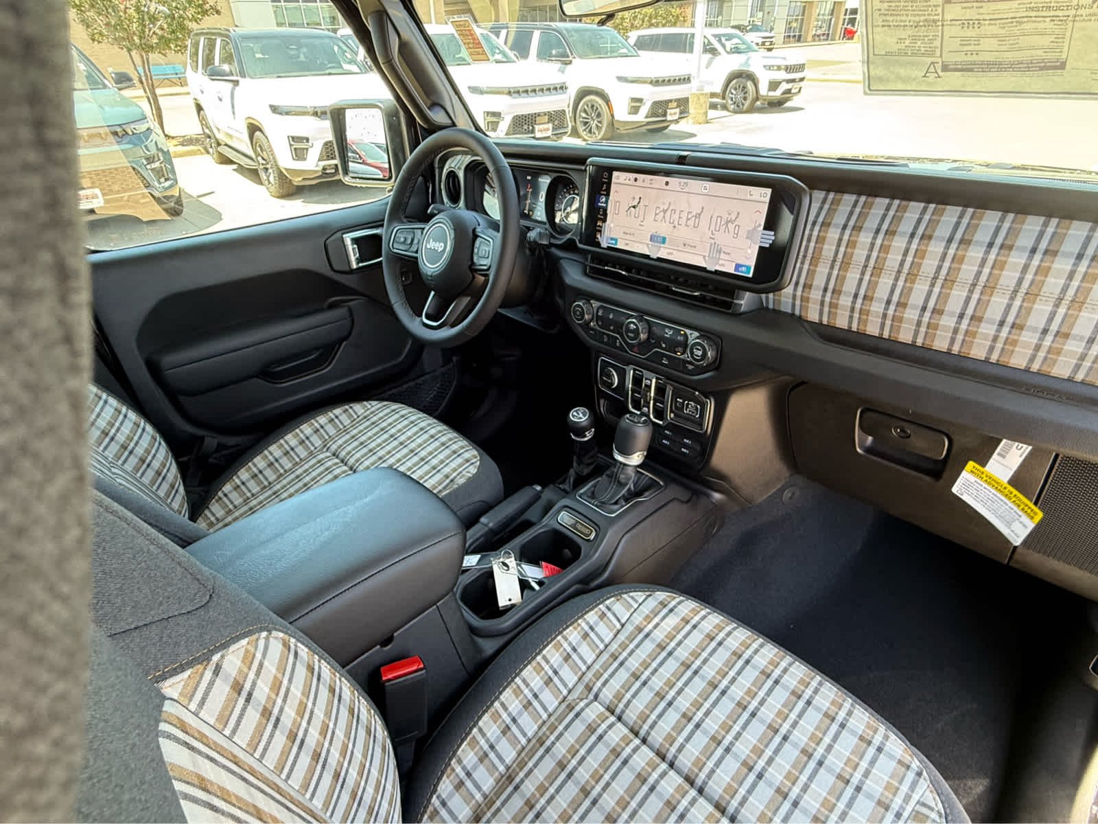 New 2026 Black Clear-Coat Exterior Paint Jeep 85th Anniversary image 19