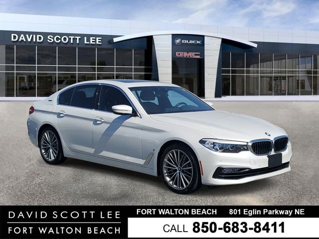 Used 2018 White BMW 530e iPerformance image 1