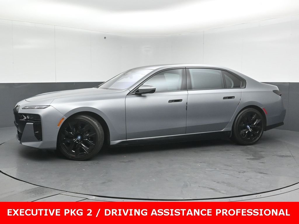 2023 BMW I7 - Image 3