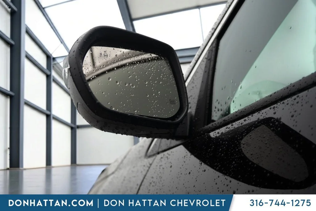 2027 Chevrolet Traverse LT - Photo 36
