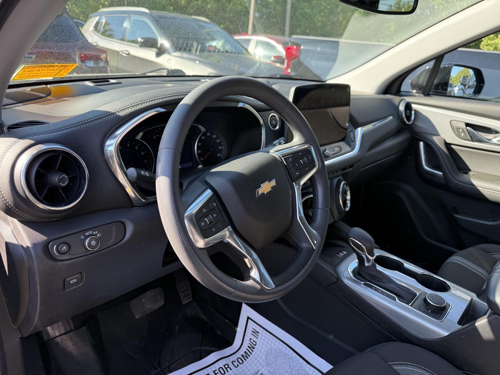 Used 2023 Black Chevrolet LT image 3