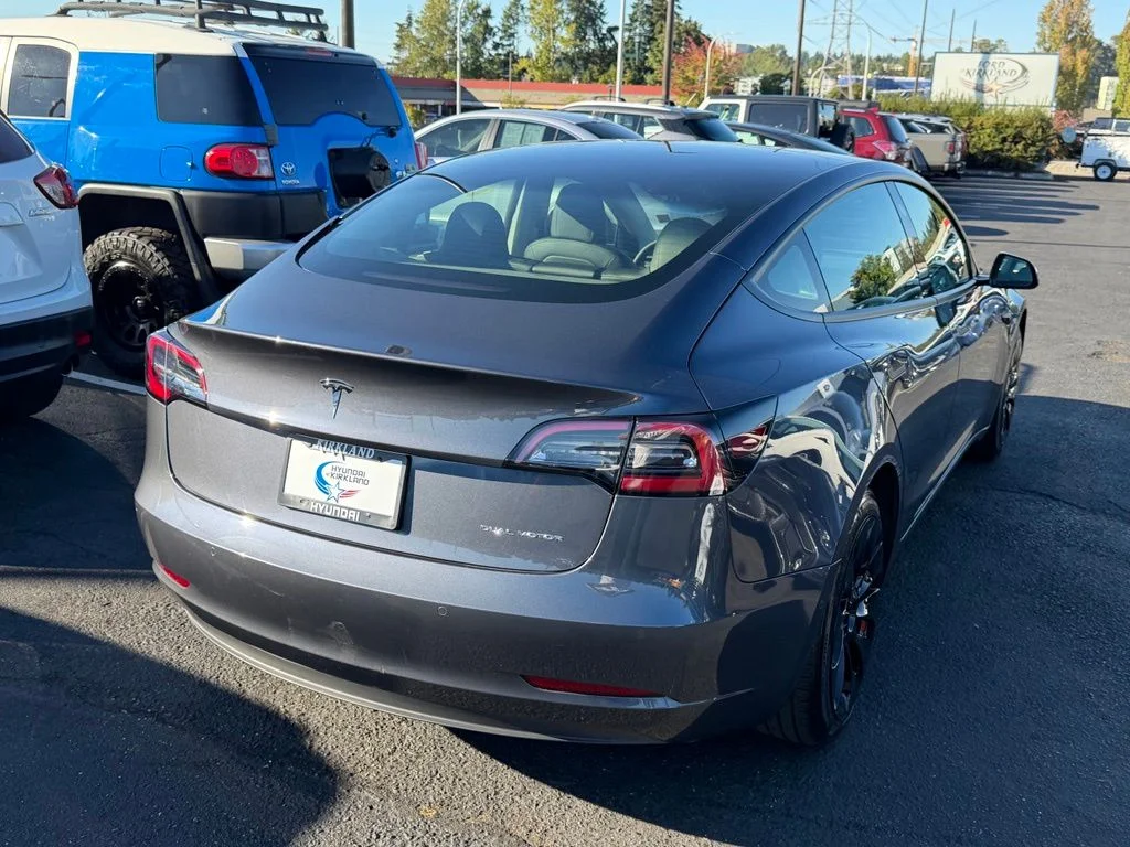 Used 2022 Midnight Silver Metallic Tesla Long Range image 6