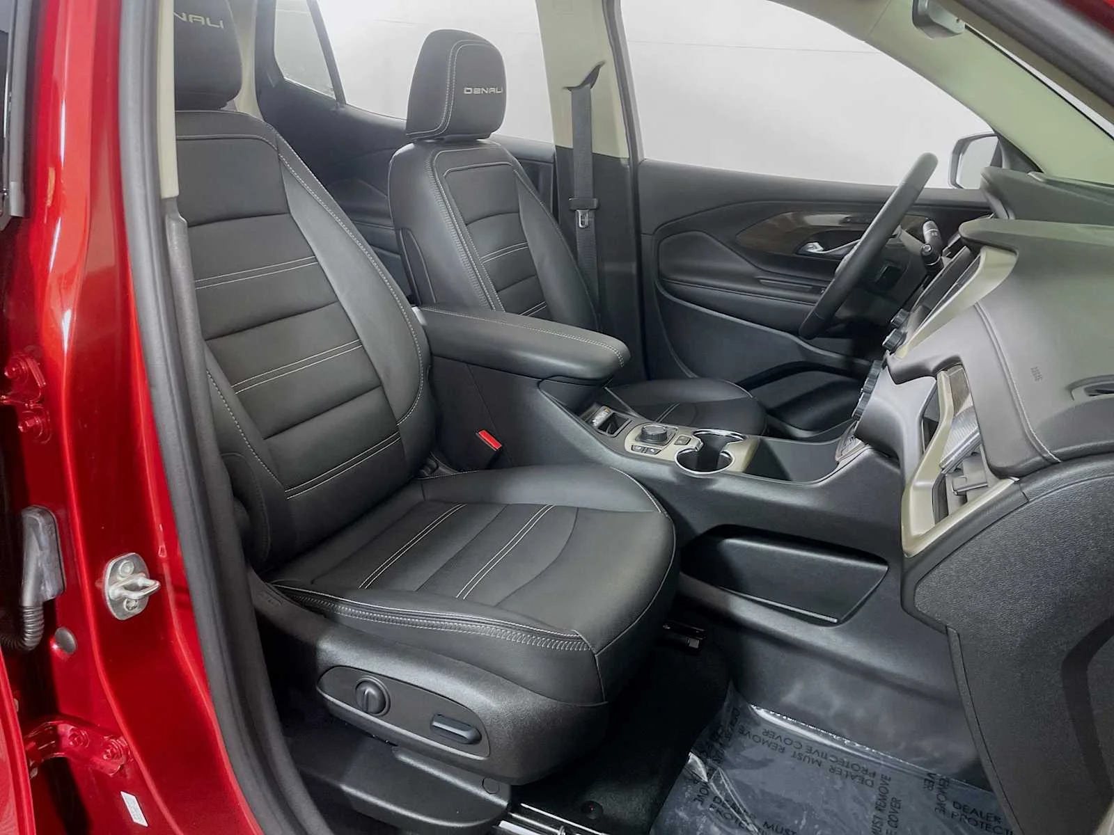 Used 2023 Volcanic Red Tintcoat GMC Denali image 28
