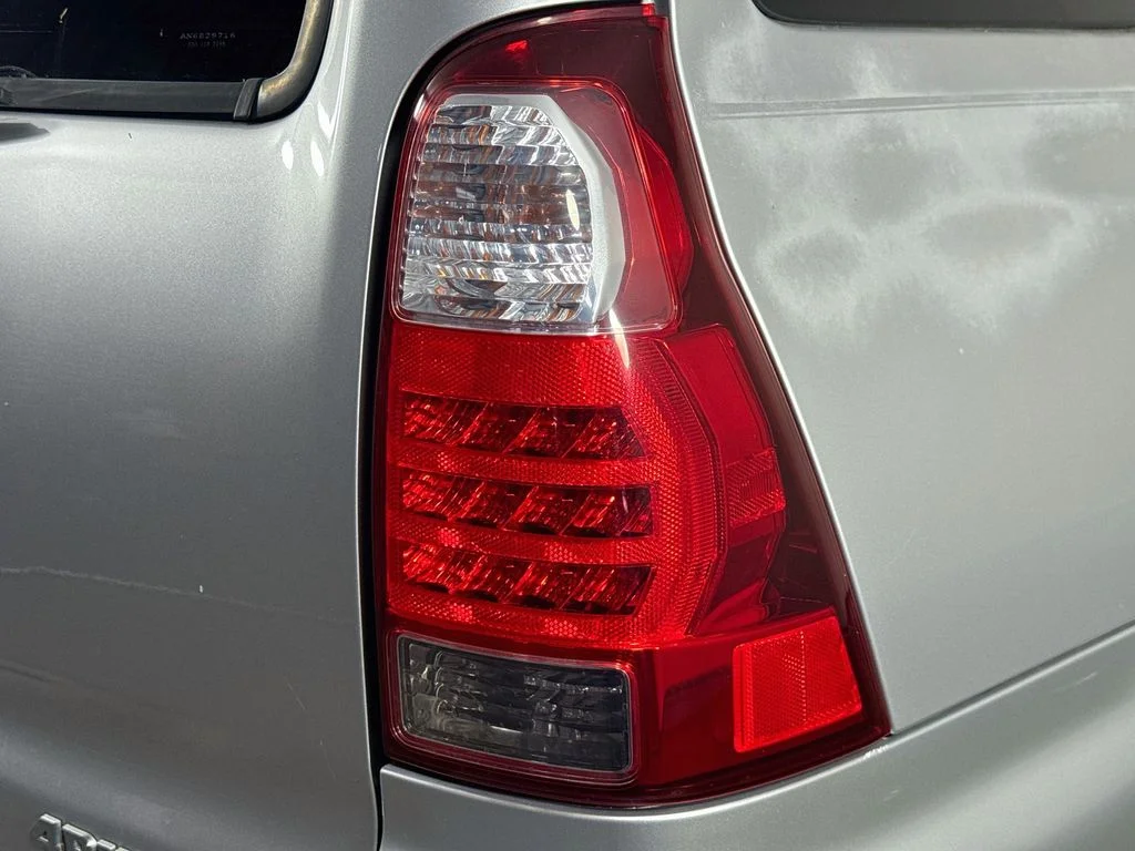 Used 2006 Silver Toyota SR5 Sport image 26