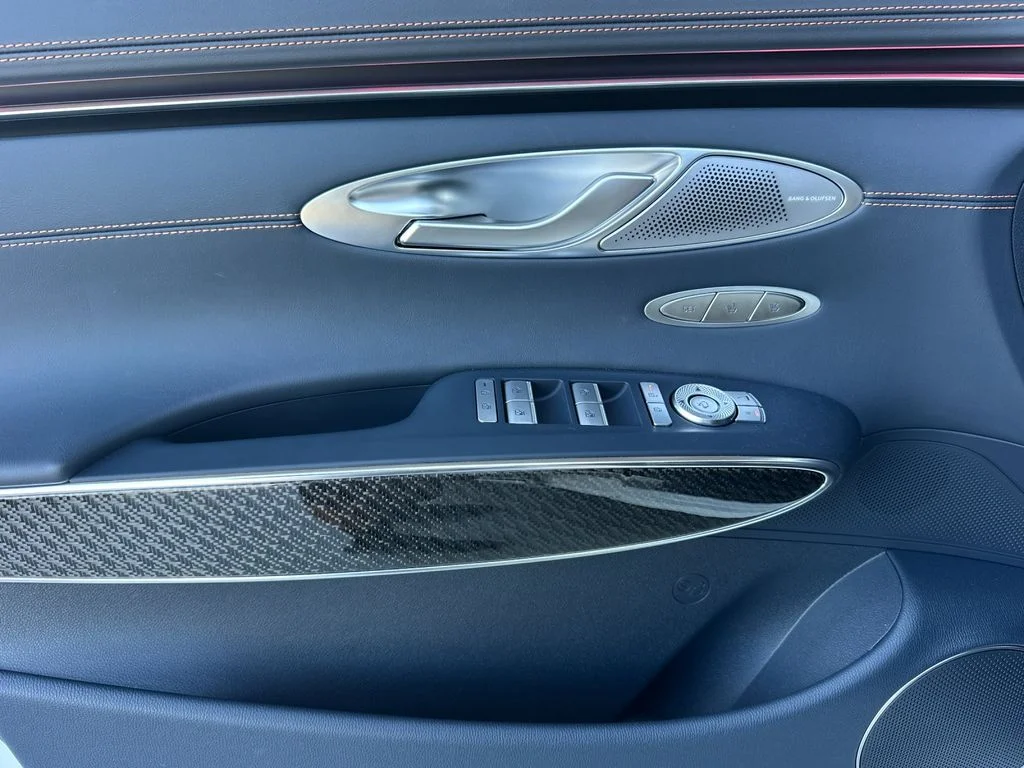 2026 GENESIS GV70 Sport Prestige - Photo 11