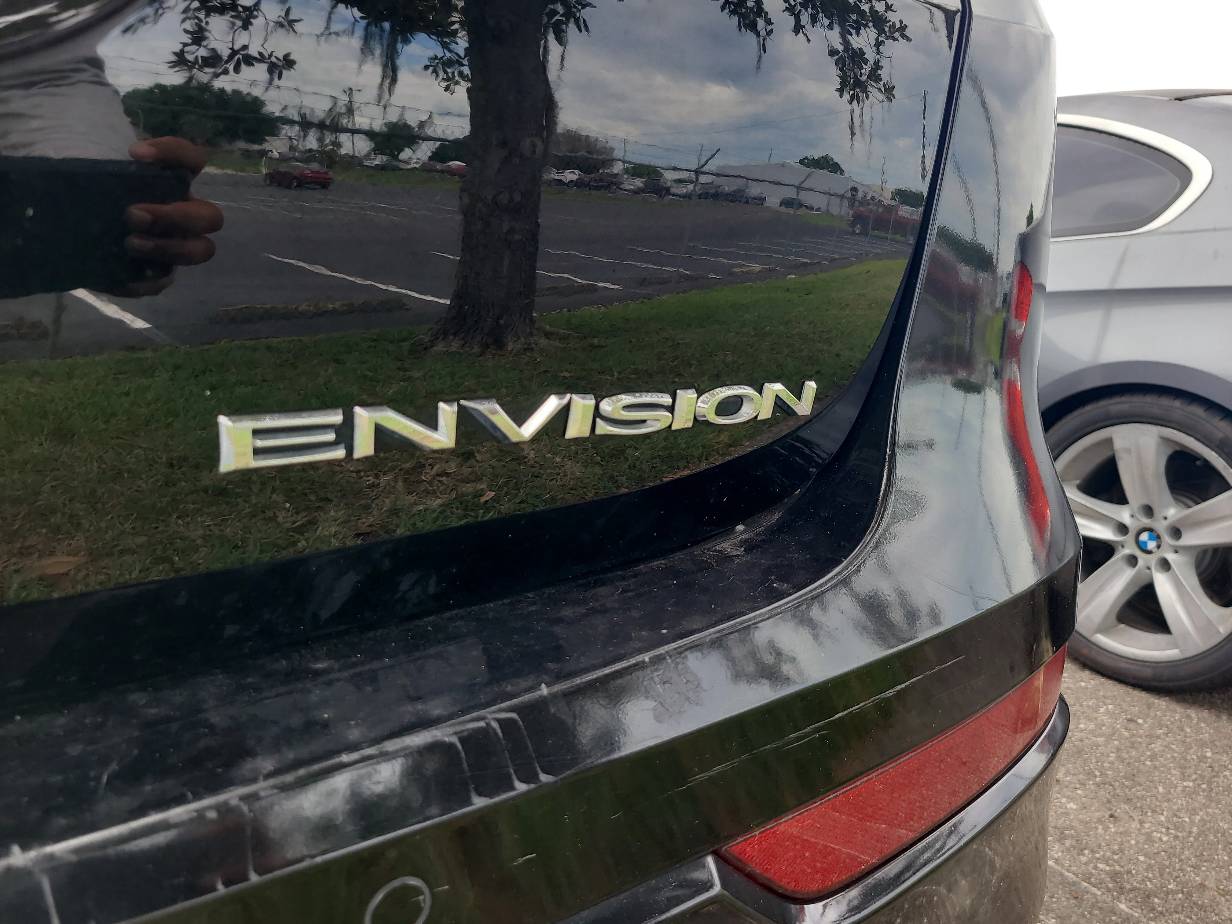 Used 2017 Ebony Twilight Metallic Buick Essence image 6