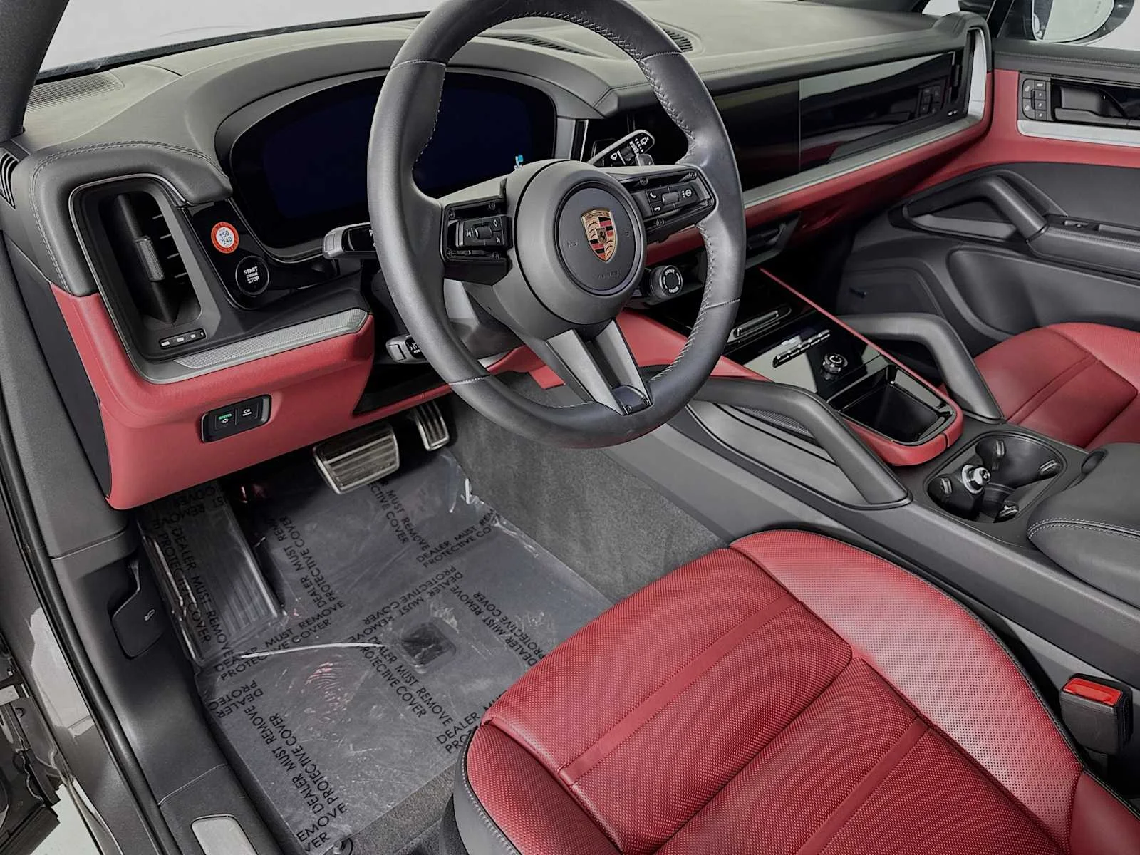 Certified Used 2025 Quartzite Grey Metallic Porsche  image 4