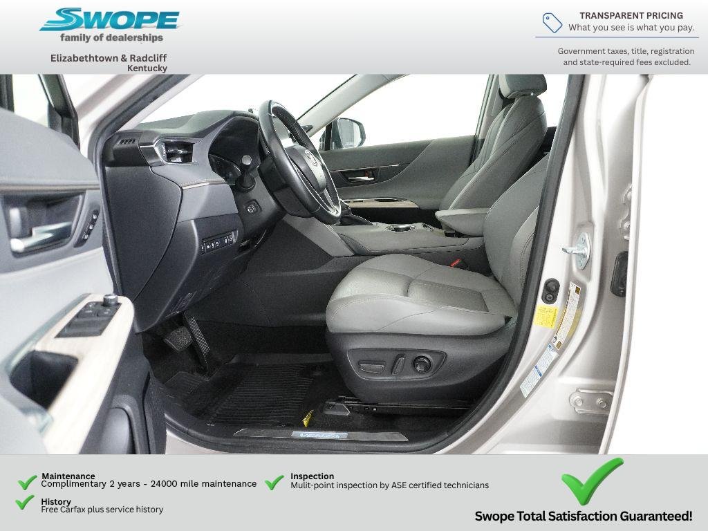 Used 2021 Titanium Glow Toyota Limited image 12