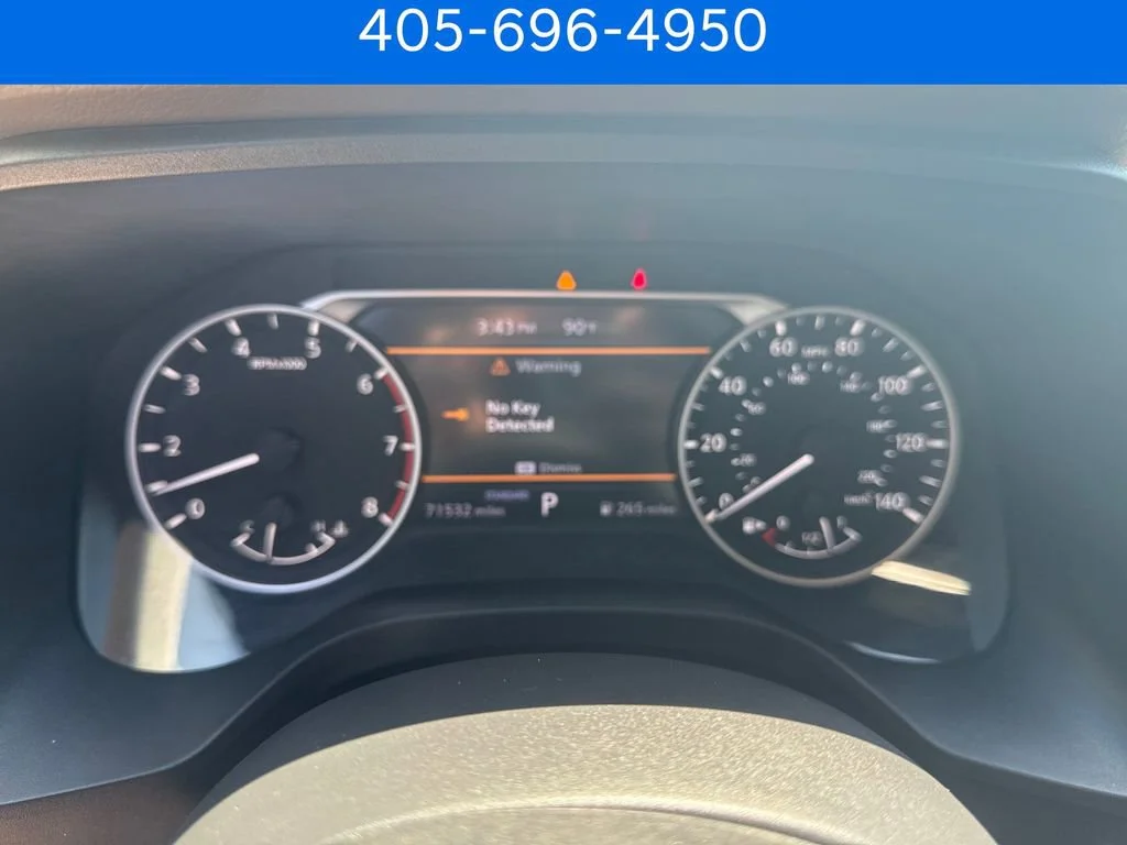 Pre-Owned 2022 Nissan Rogue SV