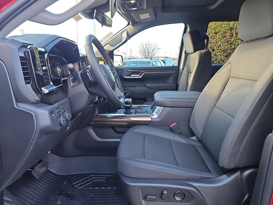 2026 Chevrolet Silverado 1500 LT Trail Boss - Photo 10