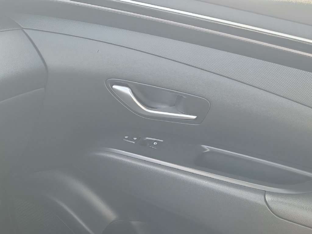 2024 Hyundai Santa Cruz SEL - Photo 13