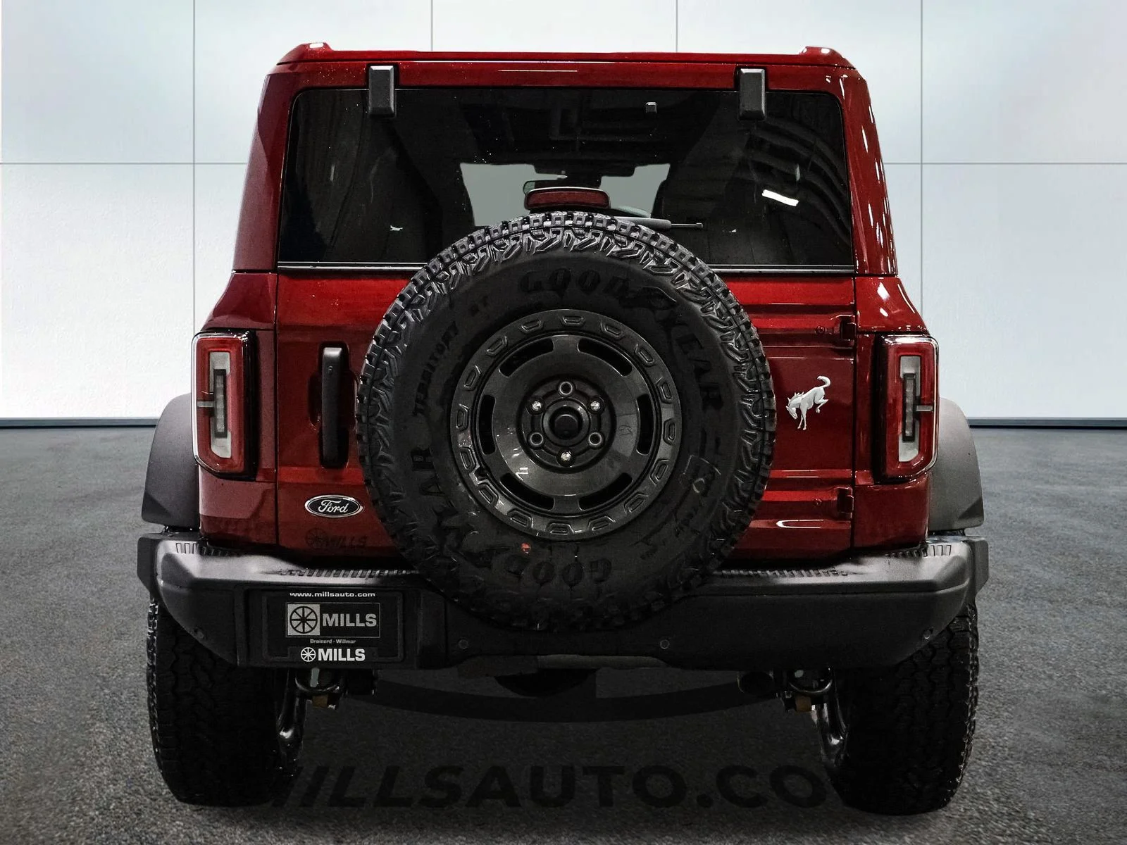 New 2025 Ruby Red Metallic Tinted Clearcoat Ford Badlands® image 6
