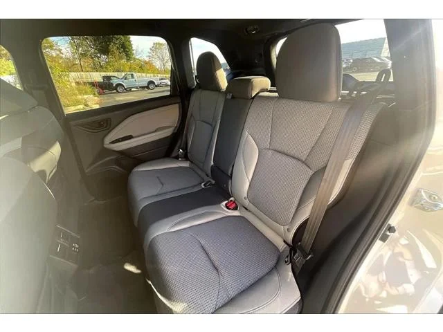 New 2026 CRYSTAL WHITE PEARL Subaru Premium image 24