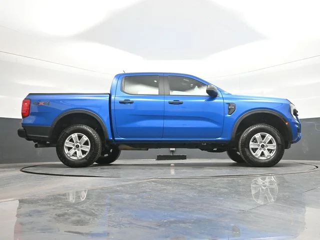 Used 2024 Blue Ford XL image 24
