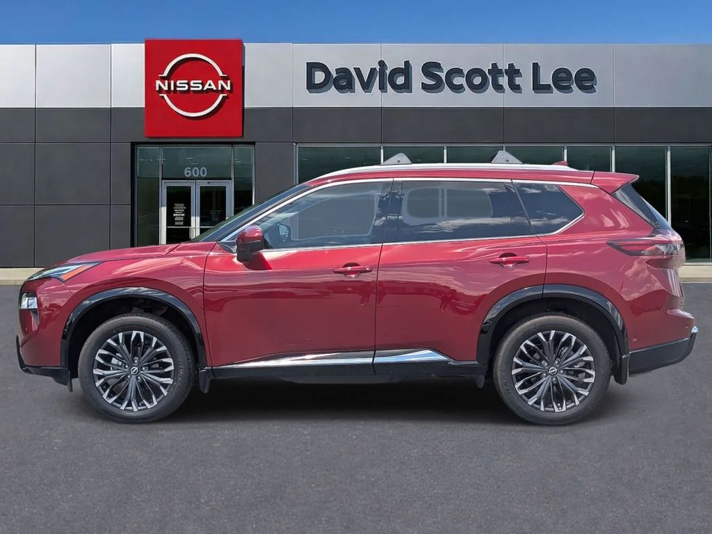 Used 2026 Red Nissan Platinum image 11