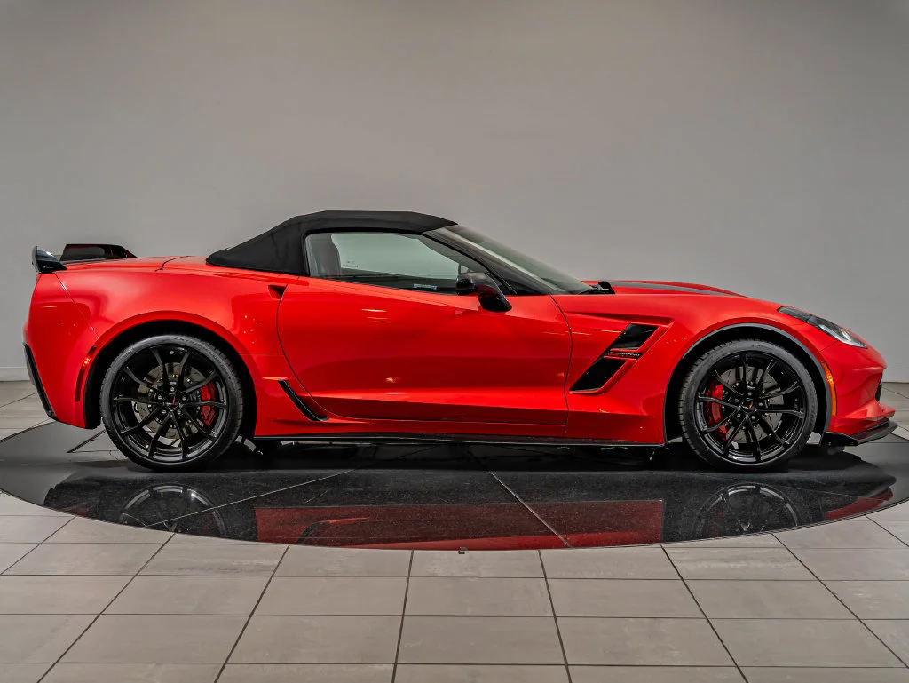 Used 2019 Torch Red Chevrolet Grand Sport image 5