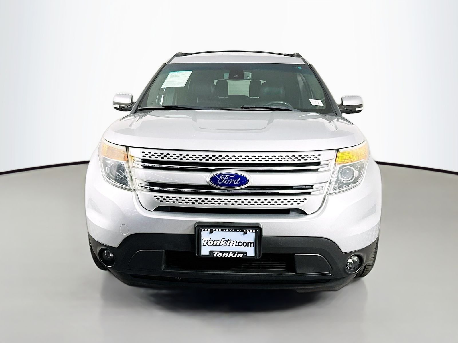 Used 2014 Ingot Silver Ford Limited image 2
