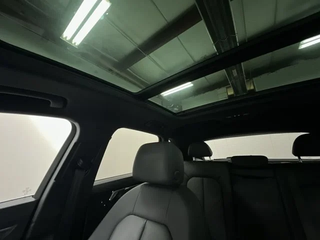 Certified Used 2024  Audi S line Premium image 19