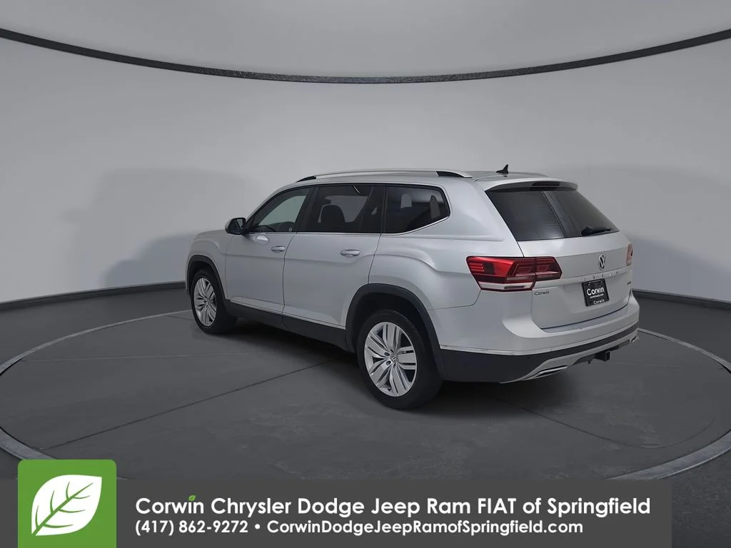 Used 2019  Volkswagen SEL image 11