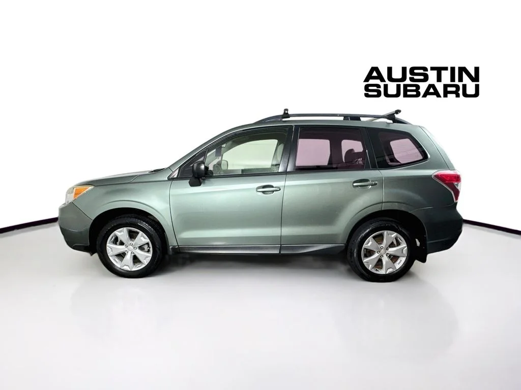 Used 2016 Green Subaru 2.5i image 4