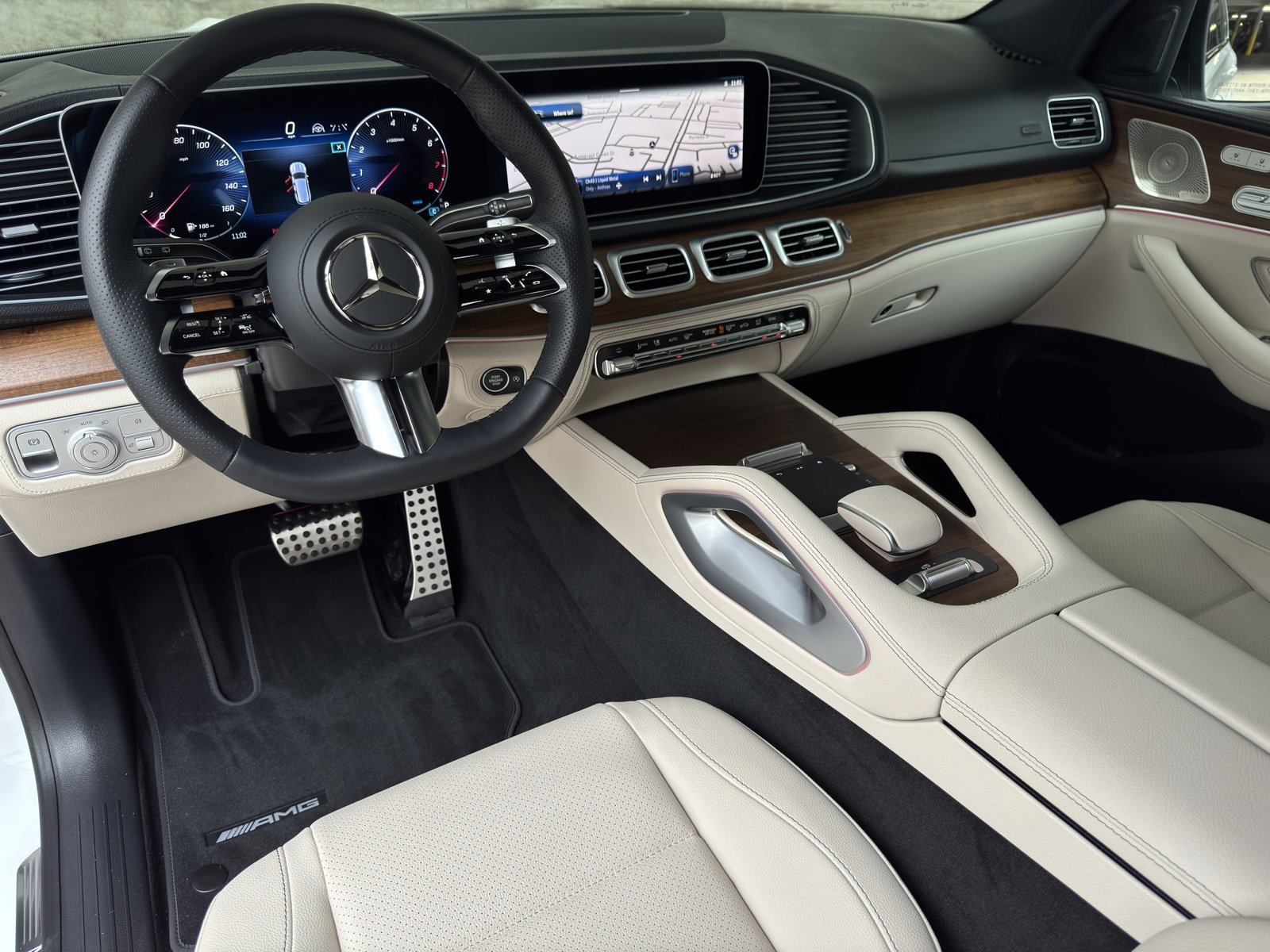 2025 Mercedes-Benz GLS Base - Photo 23