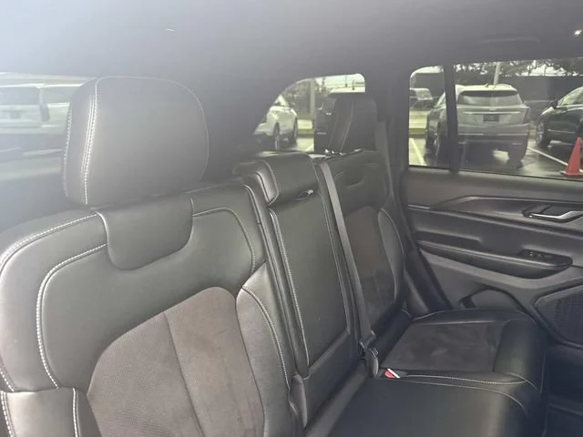 Used 2024 Gray Jeep Altitude image 50