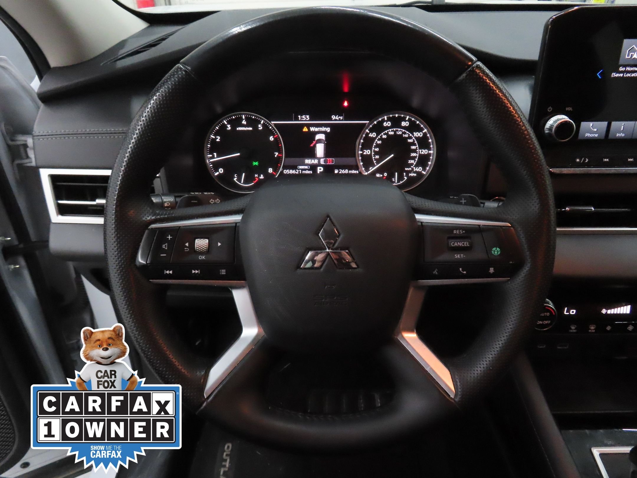 Used 2024 White Mitsubishi SE Black Edition image 16