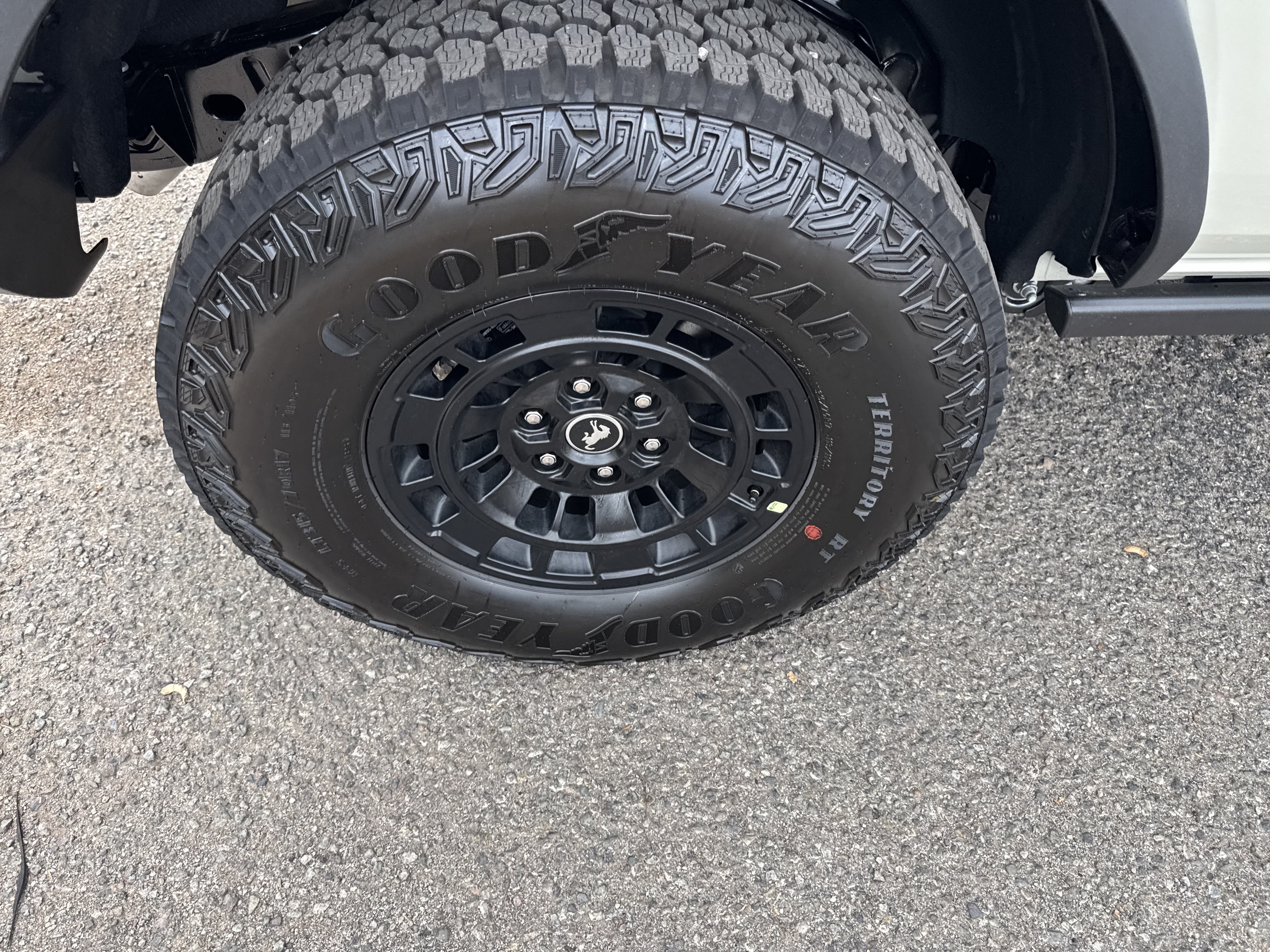 New 2026 Desert Sand Ford Badlands® image 9