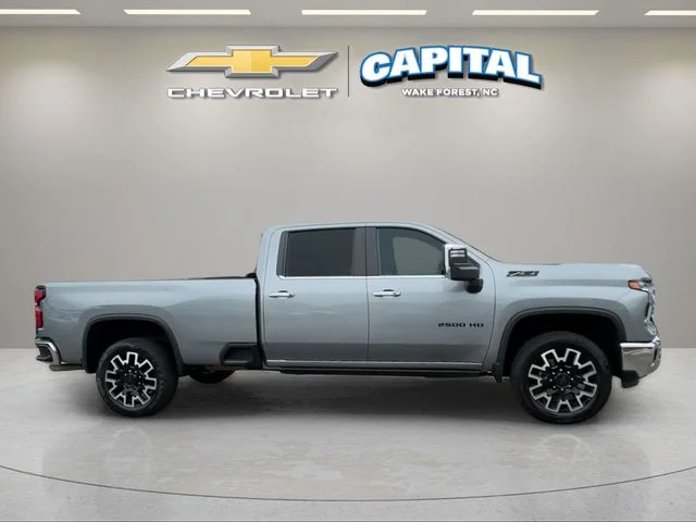 Used 2025 Gray Chevrolet LTZ image 6