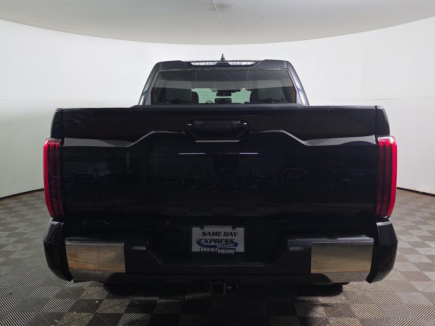 Used 2023 Midnight Black Metallic Toyota SR5 image 10