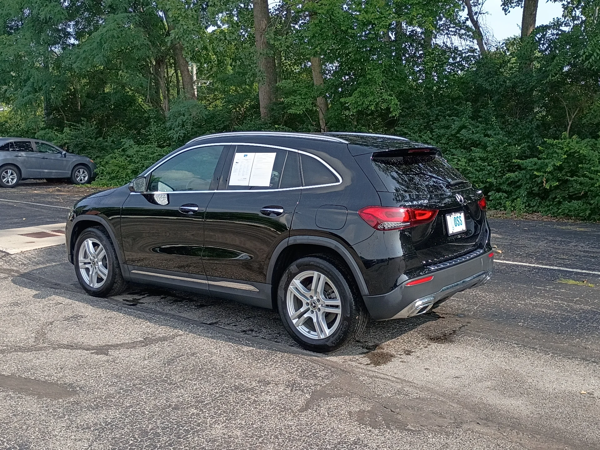 Used 2021 Night Black Mercedes-Benz GLA 250 4MATIC® image 5