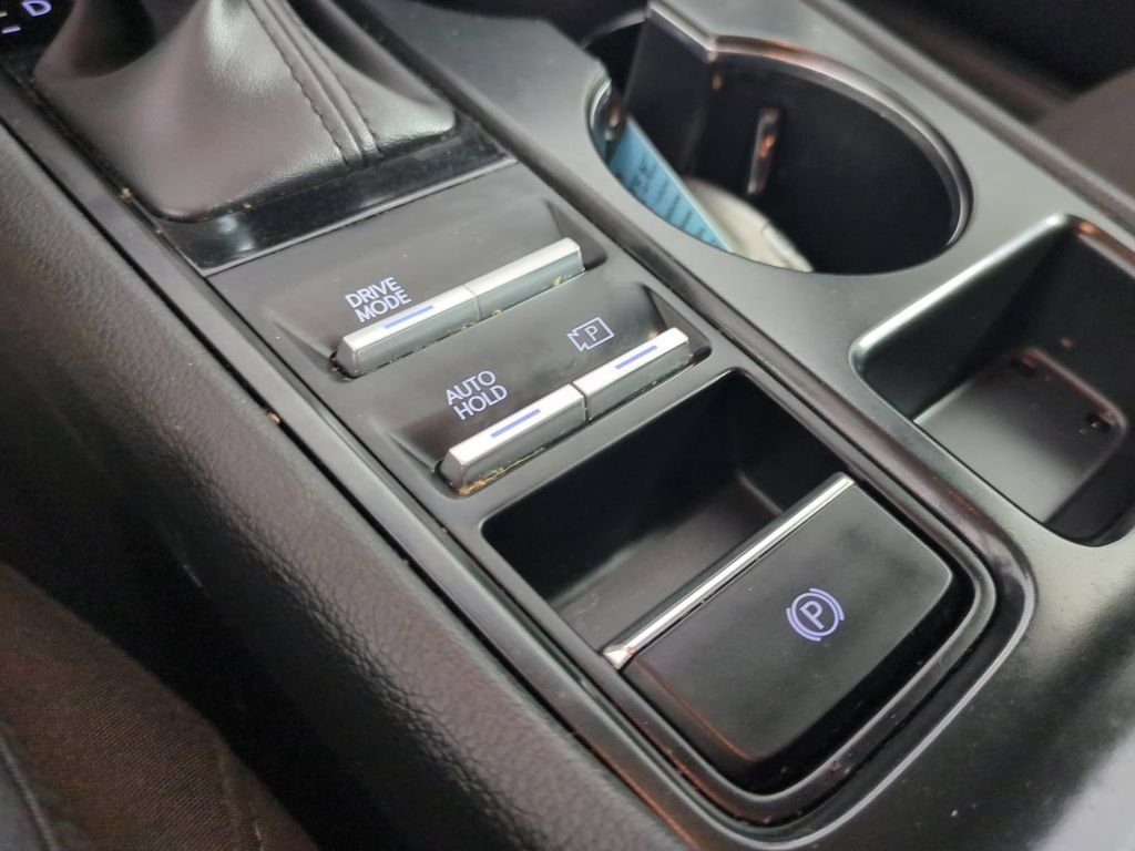 Used 2025 Gray Hyundai SE image 26