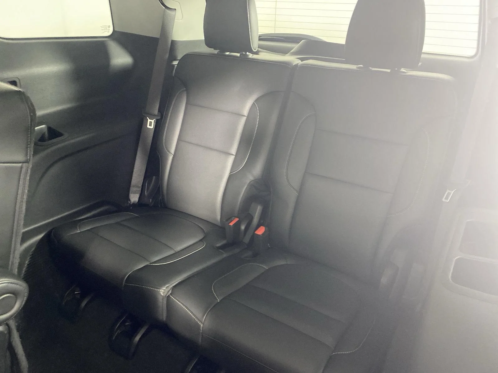 Used 2019 Smokey Quartz Metallic GMC SLT image 23