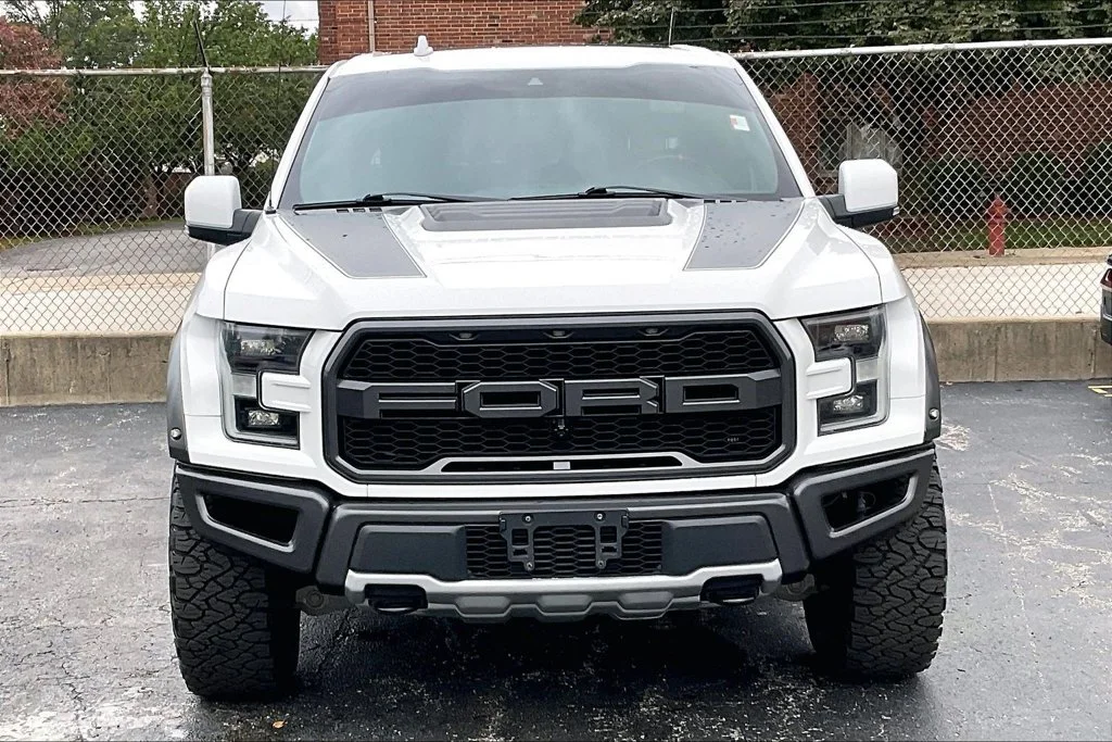 Certified Used 2019 Oxford White Ford Raptor image 2