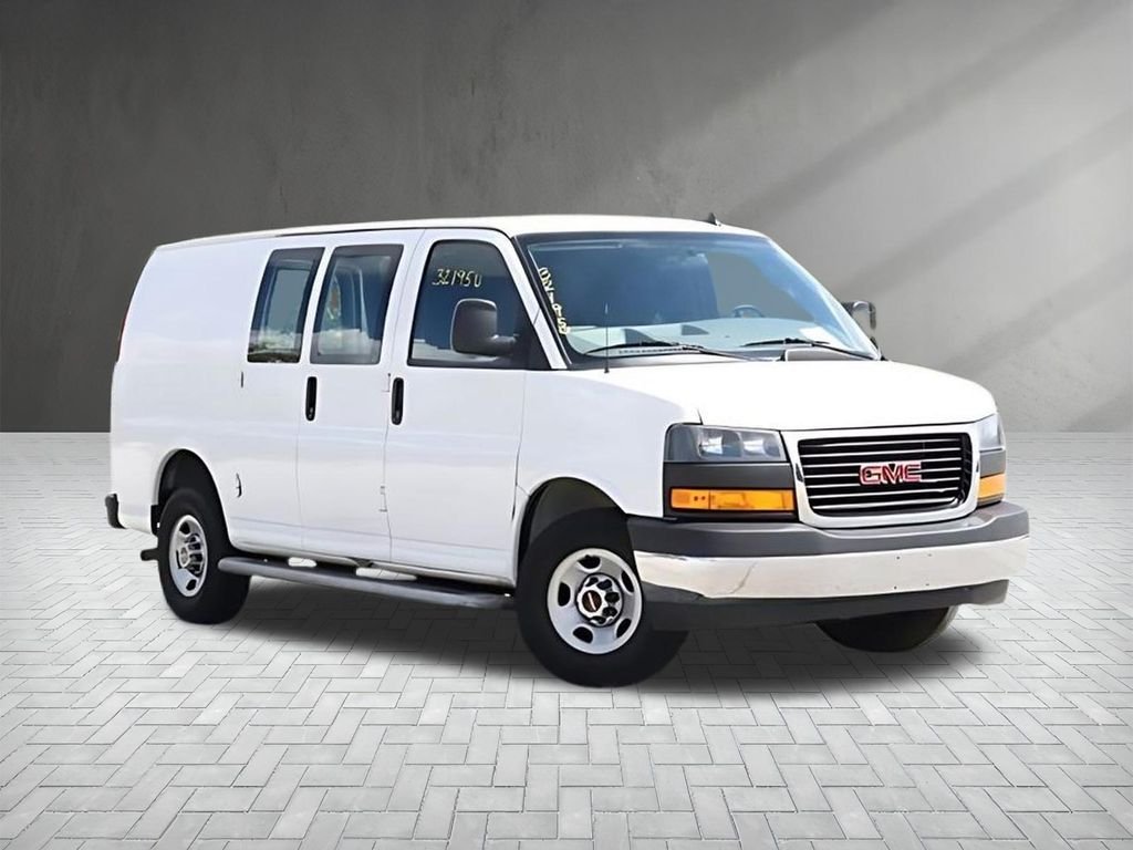 2023 GMC Savana Cargo