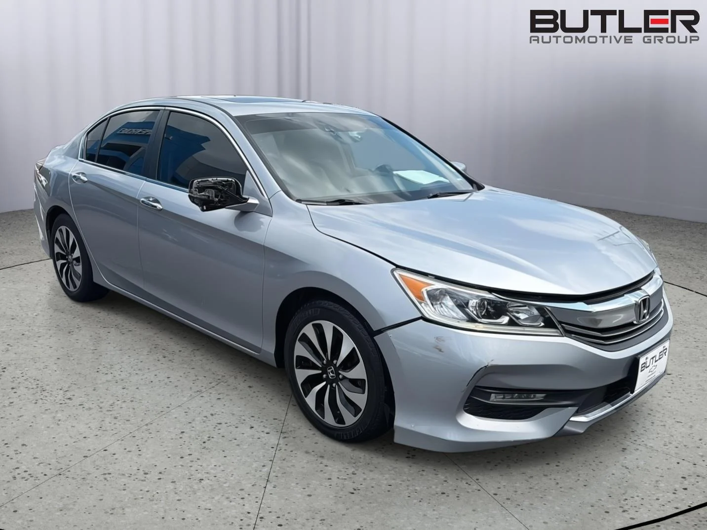 Used 2016 Lunar Silver Metallic Honda EX image 8