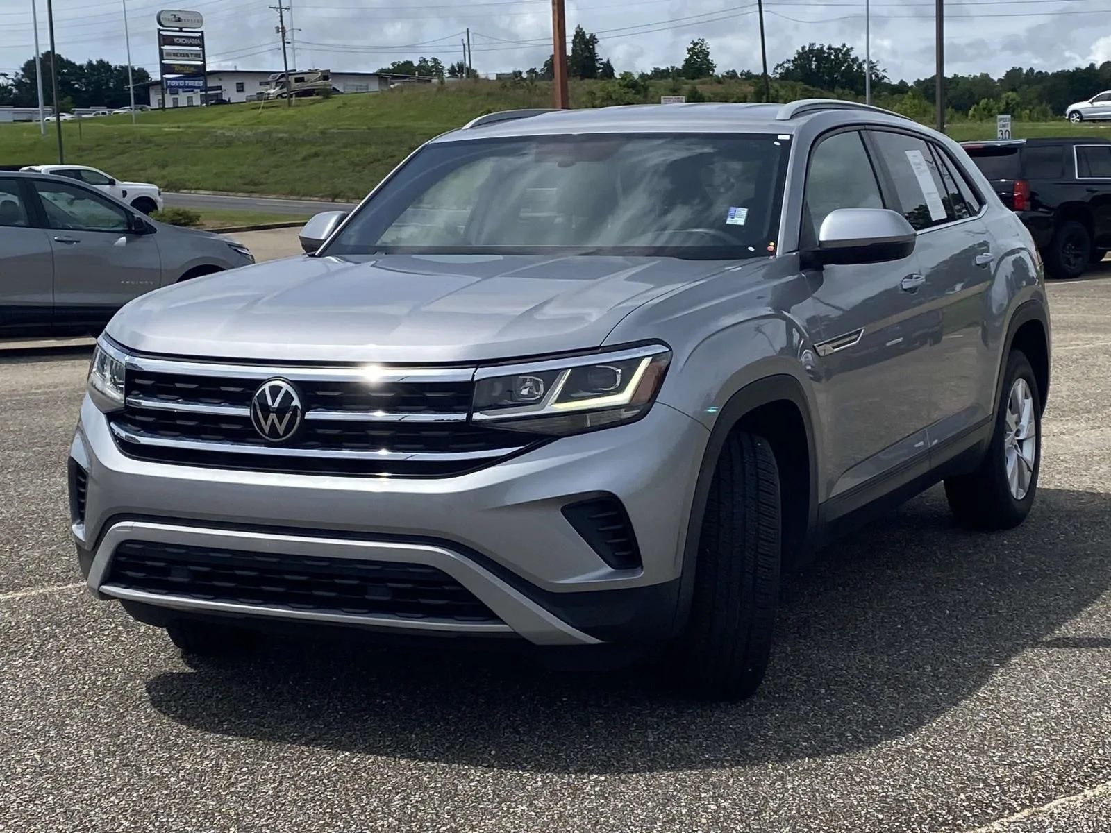 Used 2020 Silver Volkswagen 2.0T S image 3