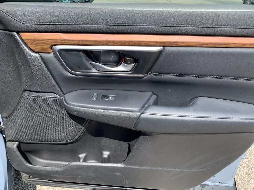 Used 2022  Honda Touring image 19