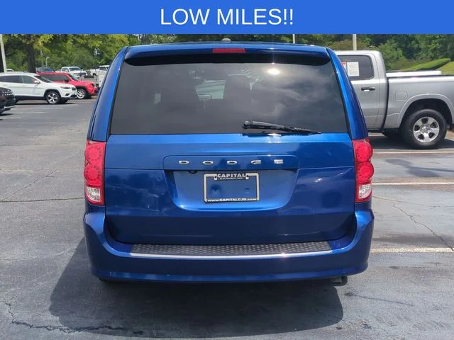Used 2020 Blue Dodge SE image 4