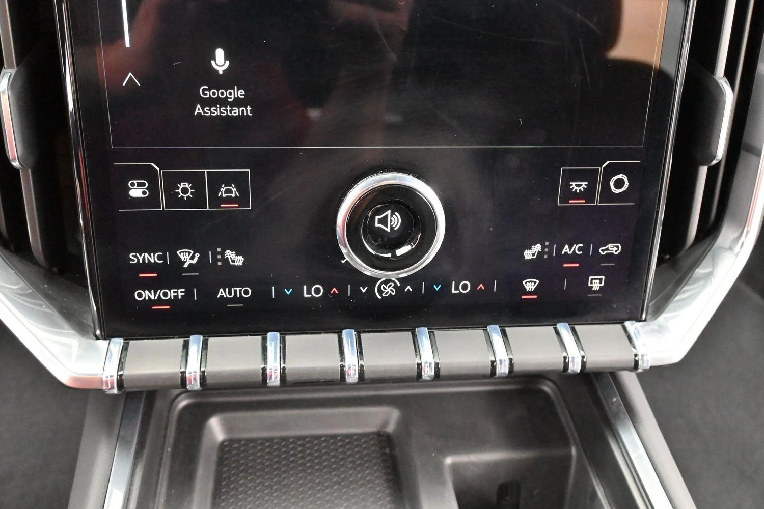 Used 2026 Summit White GMC Elevation image 25