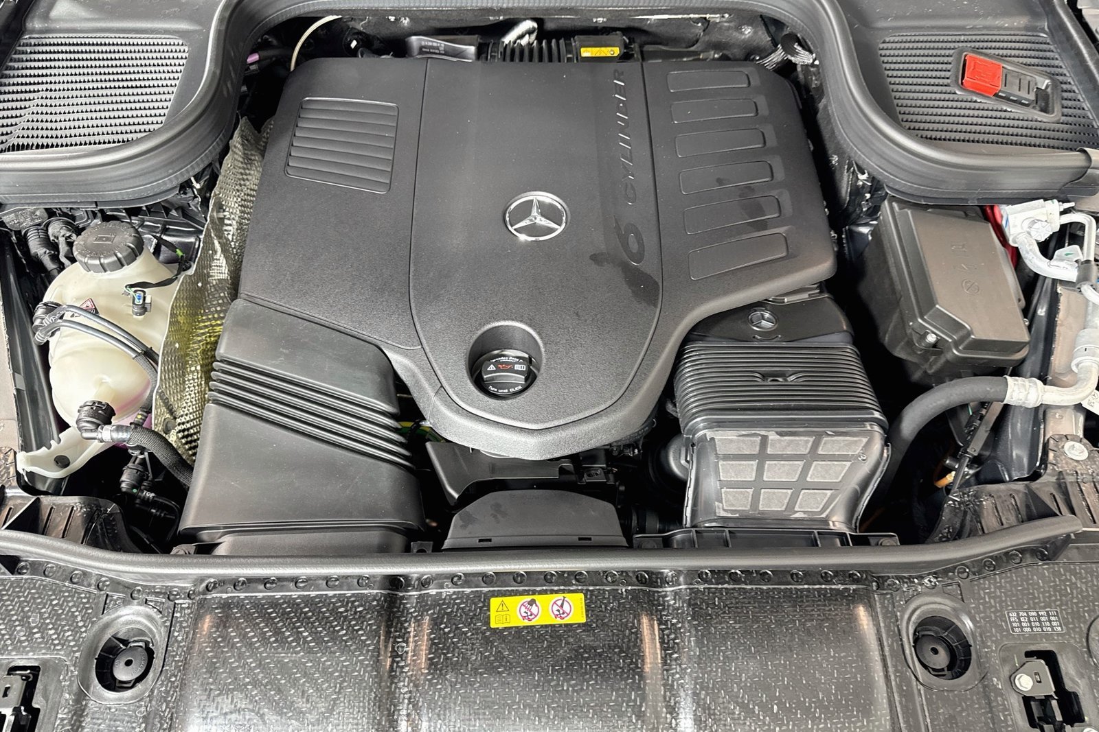 New 2026 Selenite Grey Metallic Mercedes-Benz GLS 450 image 27