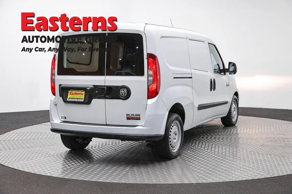 Used 2022 White Ram Base image 5