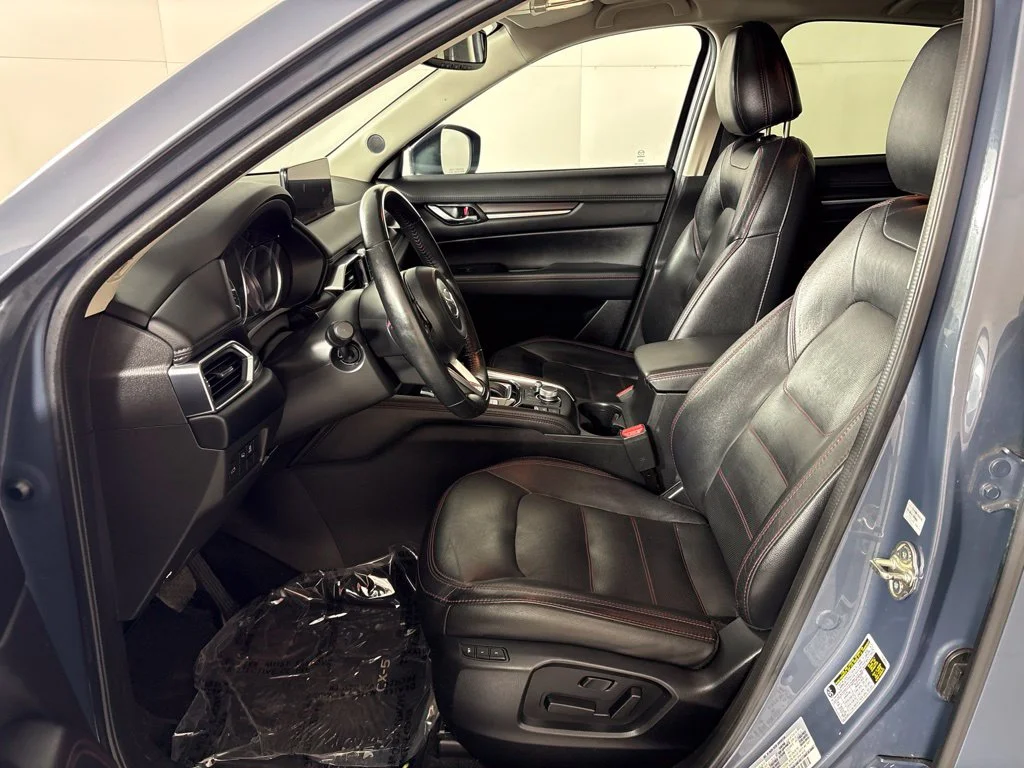 Used 2024 Gray Mazda 2.5 S Carbon Edition image 27