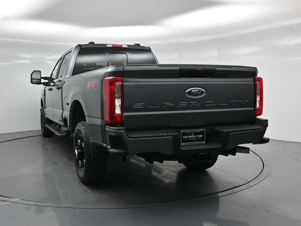 New 2026 Carbonized Gray Metallic Ford XL image 22