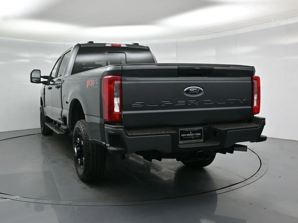 New 2026 Gray Ford XL image 22