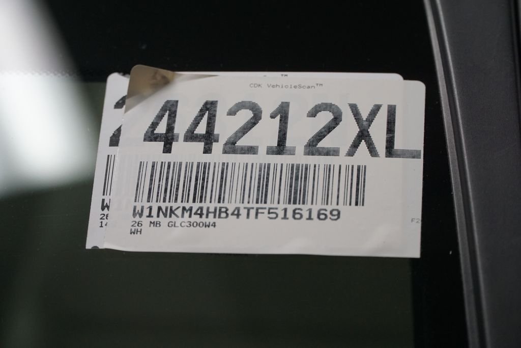 Certified Used 2026 White Mercedes-Benz GLC 300 image 39