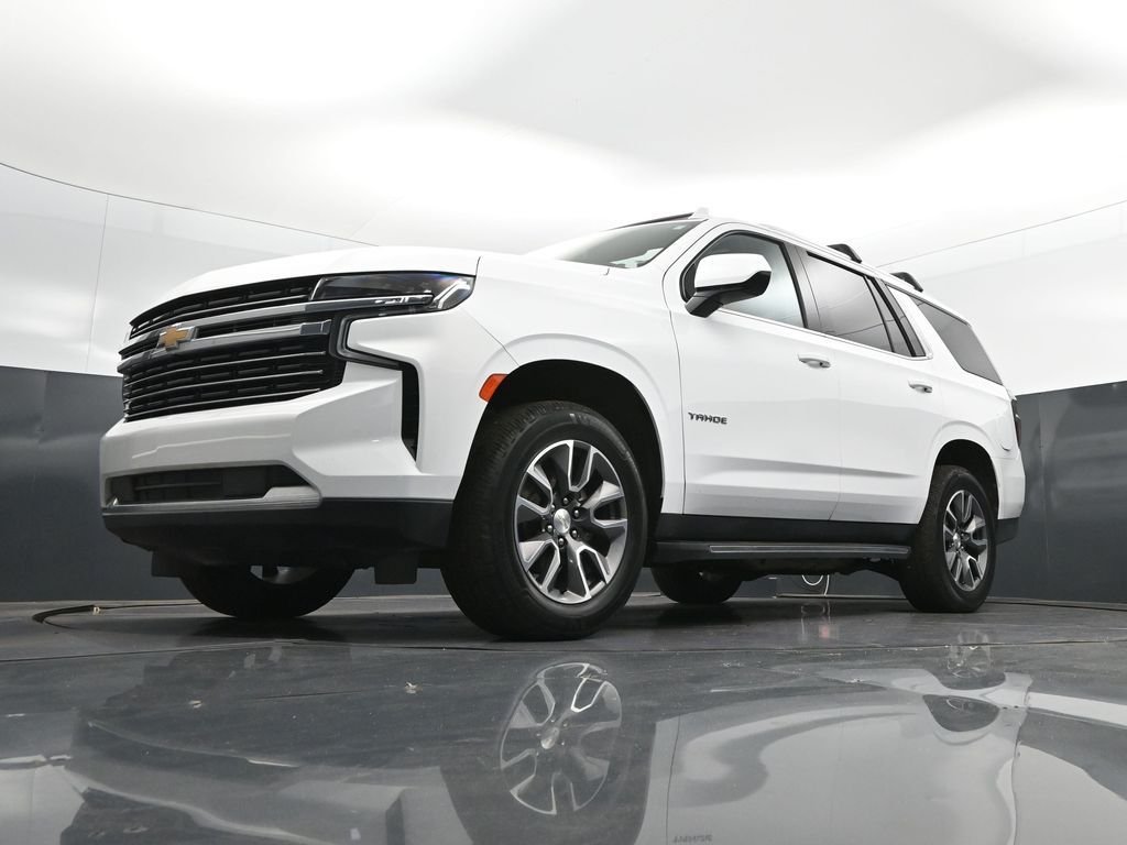 Used 2021 White Chevrolet LT image 40