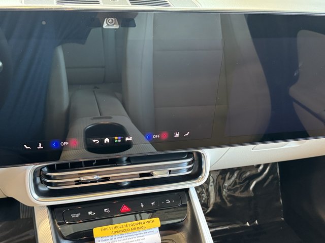 New 2027 Polar White Mercedes-Benz CLA 250+ image 11