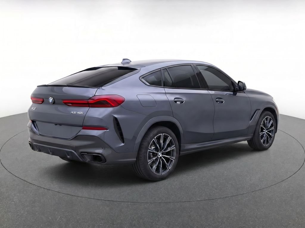 Used 2022 Gray Metallic BMW xDrive40i image 3